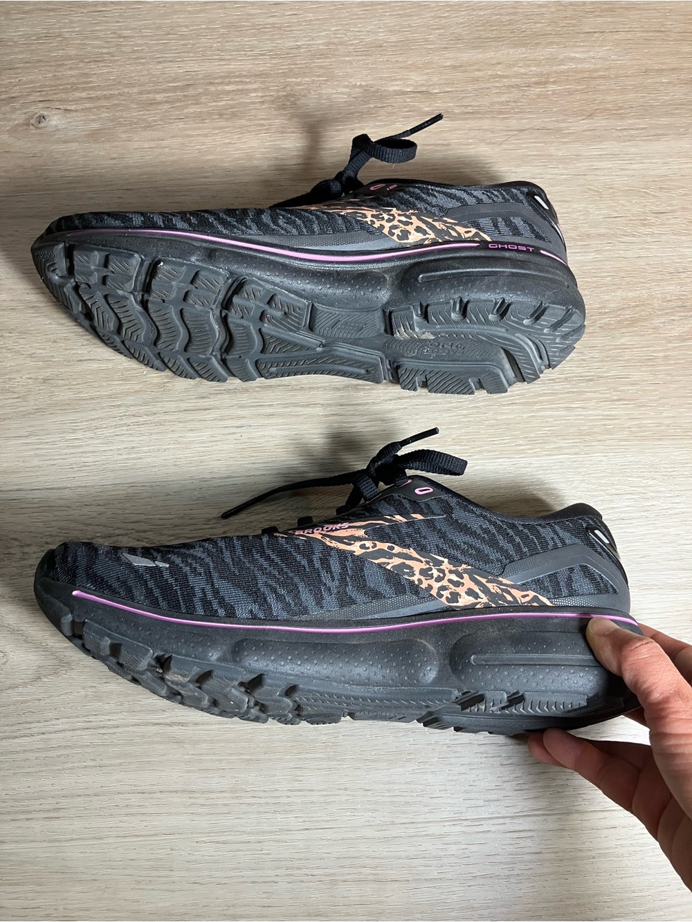Brooks Ghost 15 Run Wild Black Zebra Leopard Running Shoes Women’s Size 9 B - Picture 8 of 11